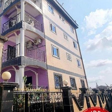 Residence Sighaka - Gold Apartment - Wifi, Gardien, Parking 두알라 외부 사진
